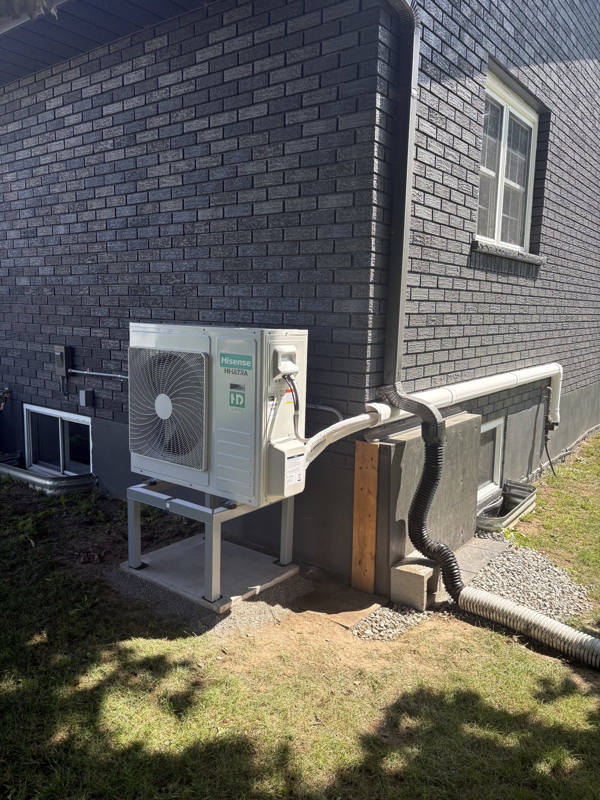Raised Hisense outdoor installation